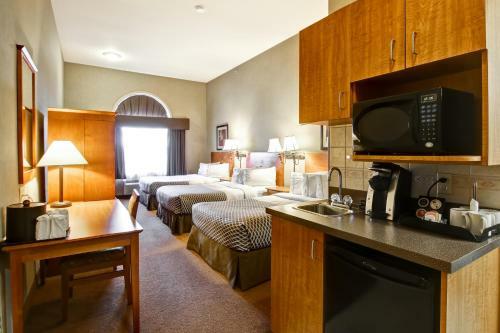 Hotel Canalta Ponoka