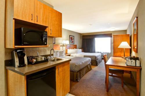 Hotel Canalta Ponoka