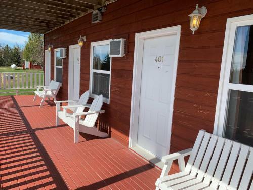Hopewell Rocks Motel & Country Inn