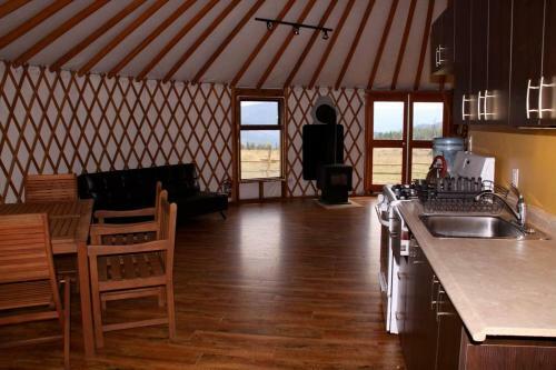 Bear Valley Highlands
