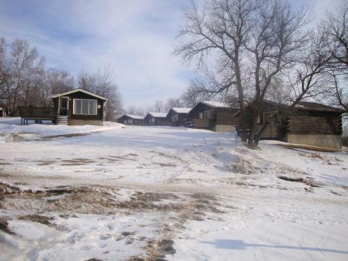 Lodge Kenosee Inn & Cabins
