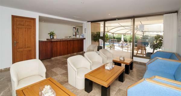 Casa Luis Apartments