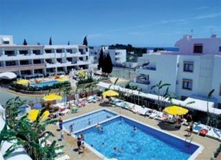 Casa Luis Apartments