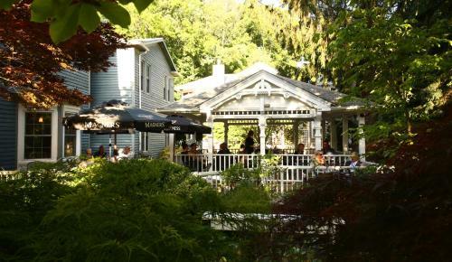 Posada Kettle Creek Inn