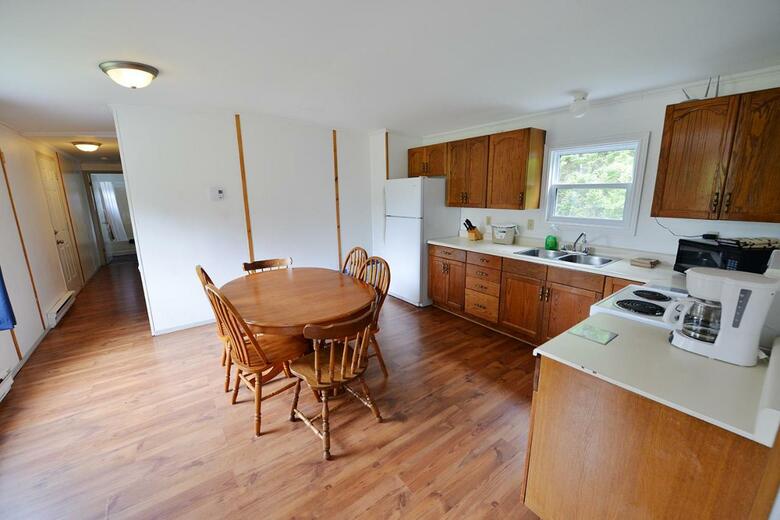 Sea Breeze Cottages