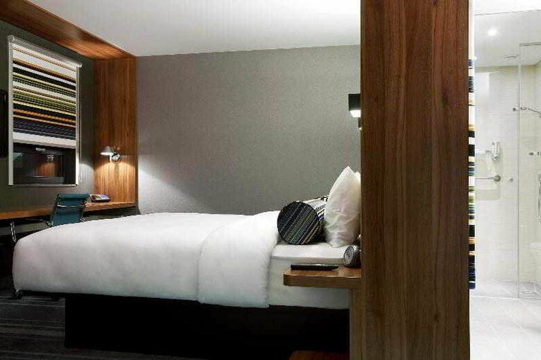 Hotel Aloft Brussels Schuman
