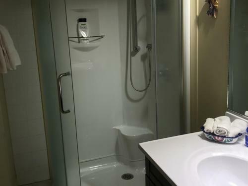 Bed & Breakfast Gite Chute Couette Cafe