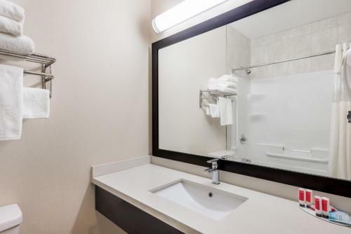 Watrous Motel
