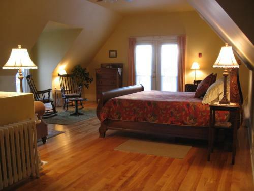 Bed & Breakfast Louisbourg Heritage House