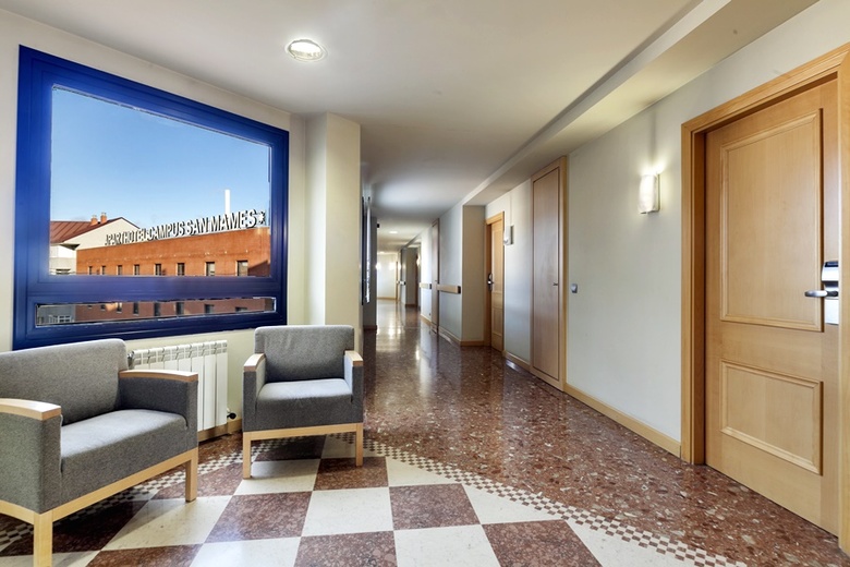 Exe Aparthotel Campus San Mames