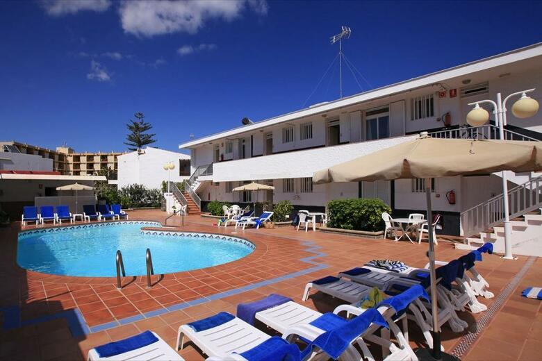 Hotel Apartamentos Las Perlas