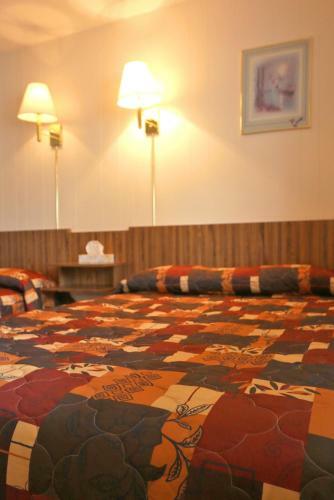 Sunset Motel