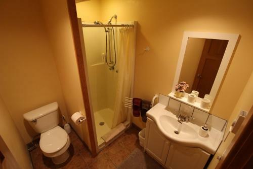 Hostal Bearberry Meadows Guest House