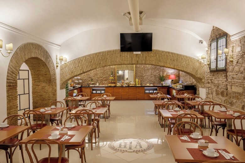 Della Torre Argentina Hotel