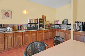Hotel Ramada Edmonton International Airport