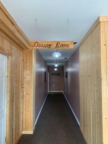 Exploits Hostel