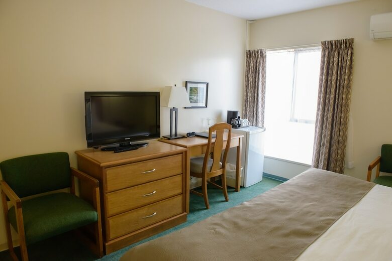 Hotel Driftwood Inn