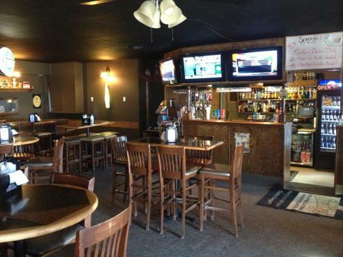 Chubby's Bar & Motel
