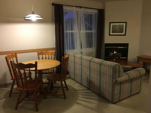 Bristlecone Lodge