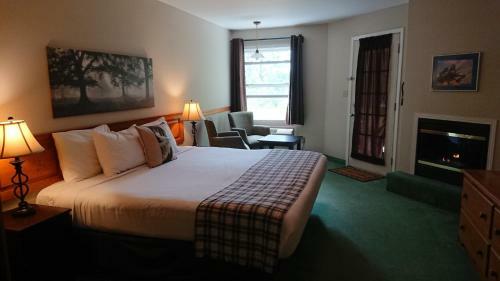 Bristlecone Lodge