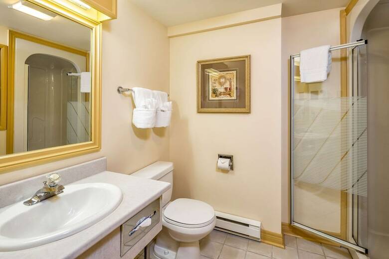 Inn On The Lake, An Ascend Hotel Collection Member