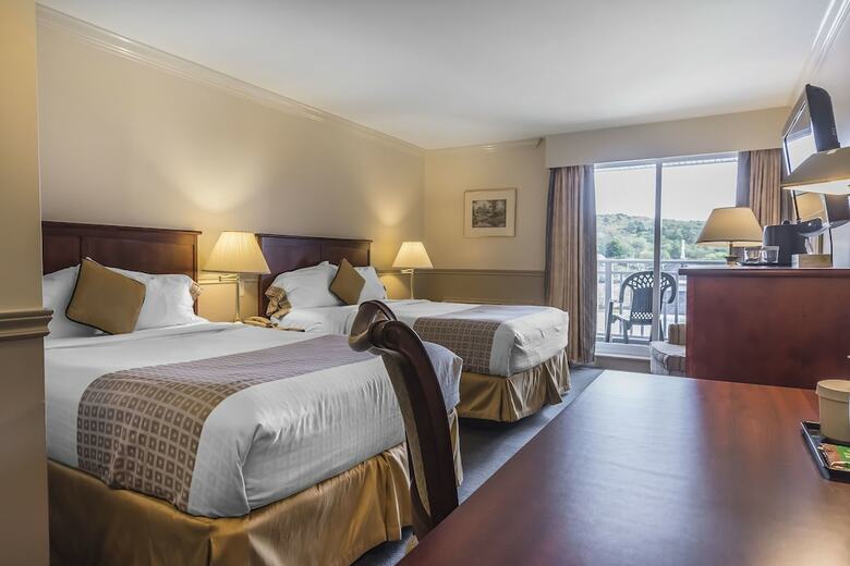 Inn On The Lake, An Ascend Hotel Collection Member