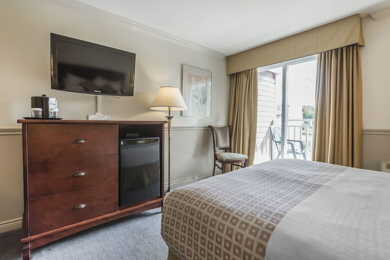Inn On The Lake, An Ascend Hotel Collection Member