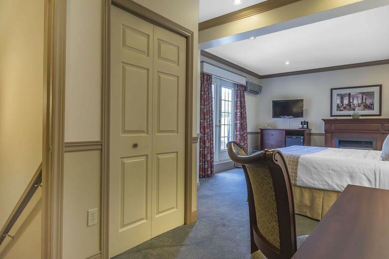 Inn On The Lake, An Ascend Hotel Collection Member