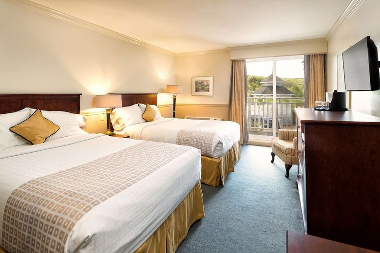 Inn On The Lake, An Ascend Hotel Collection Member