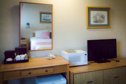 Hotel Amherst Wandlyn Inn