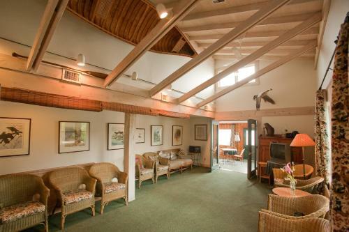 Scotsman Point Resort