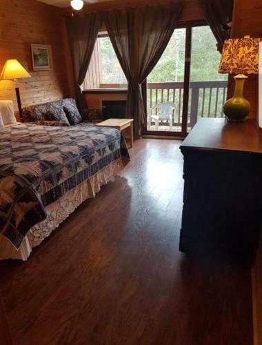 Lodge Westwind Inn On The Lake