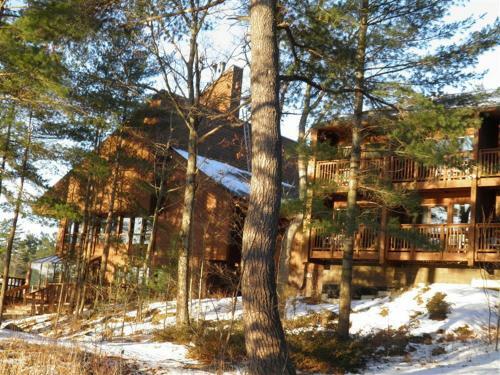 Lodge Westwind Inn On The Lake