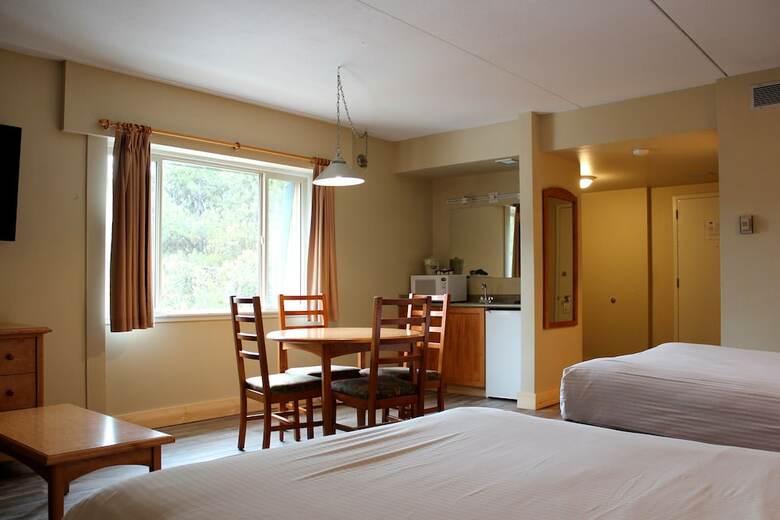 Hotel Manning Park Resort