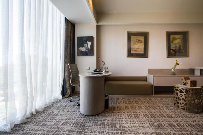 Hotel Renaissance Santiago