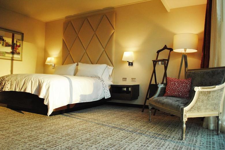 Hotel Renaissance Santiago