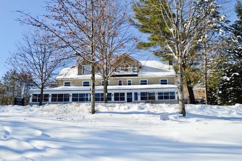 Hotel Oakview Lodge & Marina