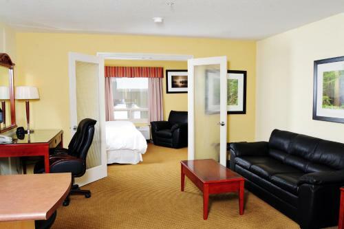 Trend Mountain Hotel & Conference Centre