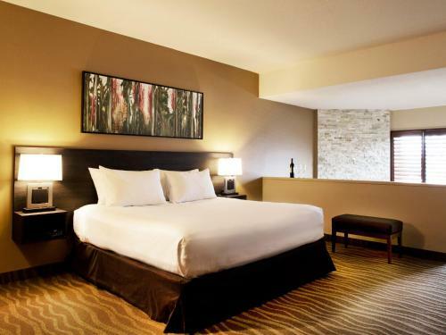 Hotel Horseshoe Resort