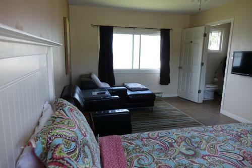 Clifty Cove Motel