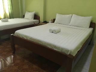 Hostal Pra-tna Guesthouse And Coffee