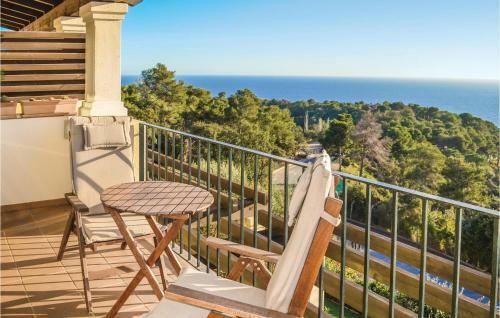 Three-bedroom Holiday Home In Tossa de Mar