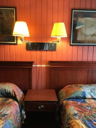 Hotel Inn Towne Motel