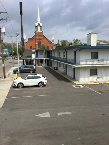 Hotel Inn Towne Motel