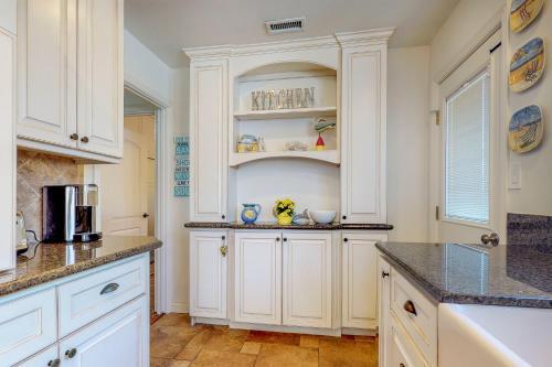 Pacific Beach Retreat