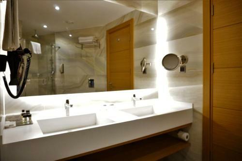 Hotel Ramada Bursa Nilufer