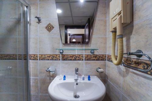 Hotel Mira Suites