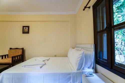 Hotel Mira Suites
