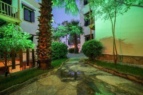 Hotel Mira Suites