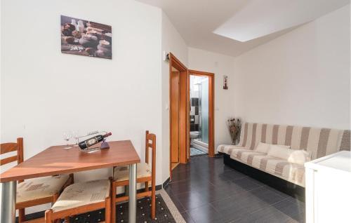 One-bedroom Apartment In Sukosan